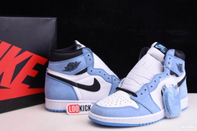 1st Kicks WHITE JORDAN 555088-134 BLACK UNIVERSITY RETRO 1 BLUE AIR HIGH 0719